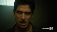 Teen Wolf Season 5 Episode 15 Amplification Scott's alpha eyes and fangs.png (760 KB)
