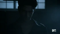 Teen Wolf Season 3 Episode 15 Galvanize Tyler Posey Scott McCall Alpha Eyes.jpg (125 KB)