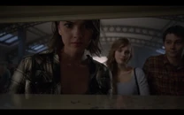 Teen Wolf Season05 Episode 1 creatures of the night Malia Hale senior ritual at bhhs library.png (1.44 MB)