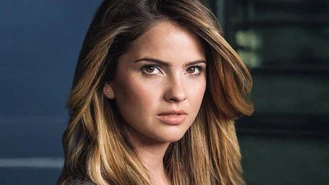 Malia Tate (44 kB) Malia Tate