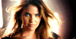 Malia Tate.gif