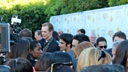 Doug Jones ( Barrow) au Saturn Award en compagnie de Tyler Posey (Scott) et Keahu Kahuanui (Danny)]]