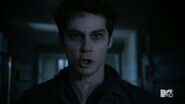 Teen Wolf Season 3 Episode 24 The Divine Move Dylan Obrien Nogitsune-Stiles Screaming