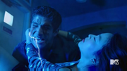 Scott rettet Kira