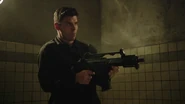 Hunter-with-rifle-Teen-Wolf-Season-6-Episode-17-Werewolves-of-London.jpg (293 KB)