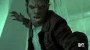 Teen Wolf Season 4 Episode 10 Monstrous Scott full face change.png (898 KB)