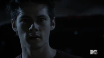 Teen Wolf Season 4 Episode 12 Smoke & Mirrors Stiles doesn't want to leave Derek.png (498 KB)