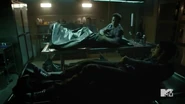 Teen Wolf Season 5 Episode 15 Amplification Body bags.png (231 KB)