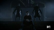 Teen Wolf Season 3 Episode 24 The Divine Move Dylan Obrien Nogitsune-Stiles And Two Oni At The Highschool