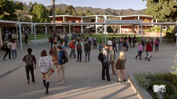 Teen Wolf: 10 Hidden Details About Beacon Hills High School Fans