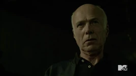 Teen Wolf Season 5 Episode 14 The Sword and The Spirit Gerard in the tunnles