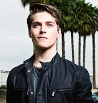 Froy 1.jpg (23 kio)