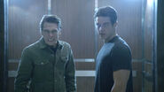 Dylan-Sprayberry-Cody-Christian-Liam-Theo-werewolf-eyes-fangs-Teen-Wolf-Season-6-Episode-20-The-Wolves-of-War