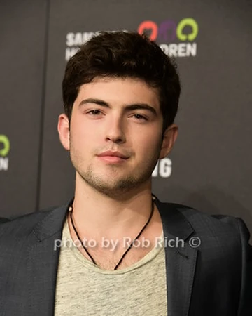 wallpapers Derek Hale Teen Wolf Teenage Acteur ian nelson wiki teen wolf fandom