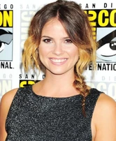 shelley hennig