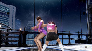 Anna performs a throw combo 