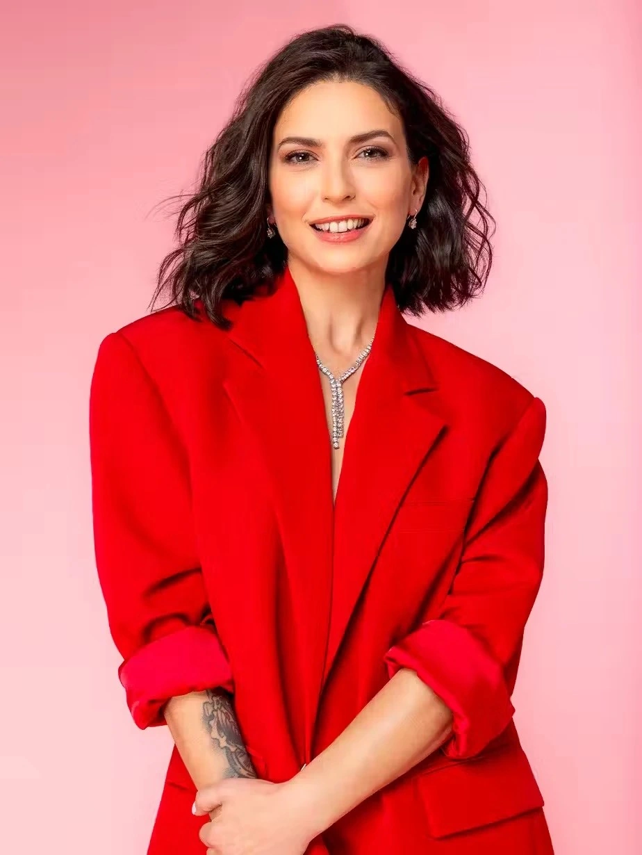 Lucie Bernardoni | Wiki Télé Réalité | Fandom