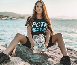 599be3c1-fe6d-4760-bfab-8a59e3c39d6e