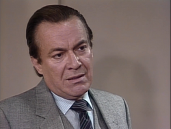 Aguirre2CarasAmor.png