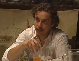 Luis Rubio en El Circo de las Montini (TVN, 2002)