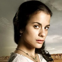 Nora en Cobre (Mega, 2012)