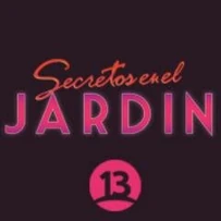 Secretos en el Jardín (2013)