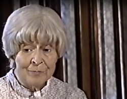 Malú Marrón.png