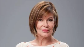 Elena Farías en El Amor lo Manejo Yo (TVN, 2014)