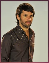 Javier Montes en Secretos en el Jardín (Canal 13, 2013)