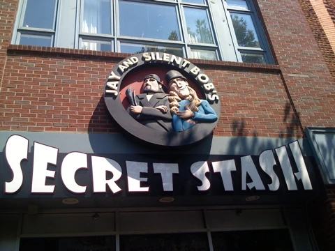 Jay & Silent Bob's Secret Stash | Tell 'Em Steve Dave Wiki | Fandom