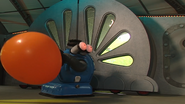 Tidying up Laa-Laa's ball
