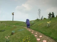 Tinky Winky Walks.png (204 KB)