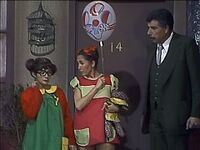 EL CHAVO LOS GLOBOS Y LOS FAVORES