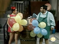 EL CHAVO EL REVENTON DE GLOBOS 1983