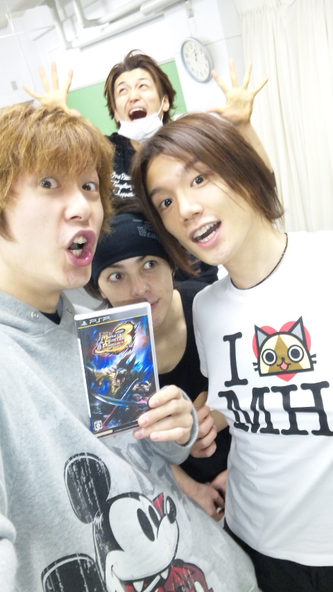KENN 白衣装 けんぬ 舞台「VitaminZ」 ブロマイド 生写真 9月8日に行われた『VitaminZ』イベント昼の部をレポ