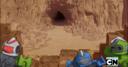 Kutor, Tavox, and Beag looking at the possible entrance to the Tenkai Fortress.