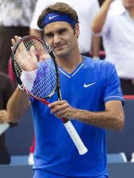 The world's number one tennis player Roger Federer returns the ball back  from Germany's Tommy Haas during the semi finals of the Men's Dubai Tennis  Championships on March 2, 2007. Federer won