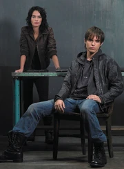 S1 room Sarah John 3.jpg (300 KB) Sarah, John