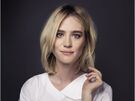 Mackenzie Davis (Grace)