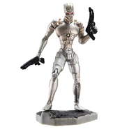 T-900toy front.jpg (47 KB) Frontal view
