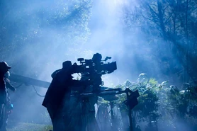 Runaway BTS2.jpg (69 KB)