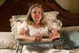 Marilyn Burns as Verna.