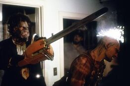 Leatherface hits Chop-Top