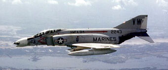 ホビーマスターMcDonnell Douglas F-4 Phantom II McDonnell Douglas F-4 Phantom II | Transformers Universe MUX