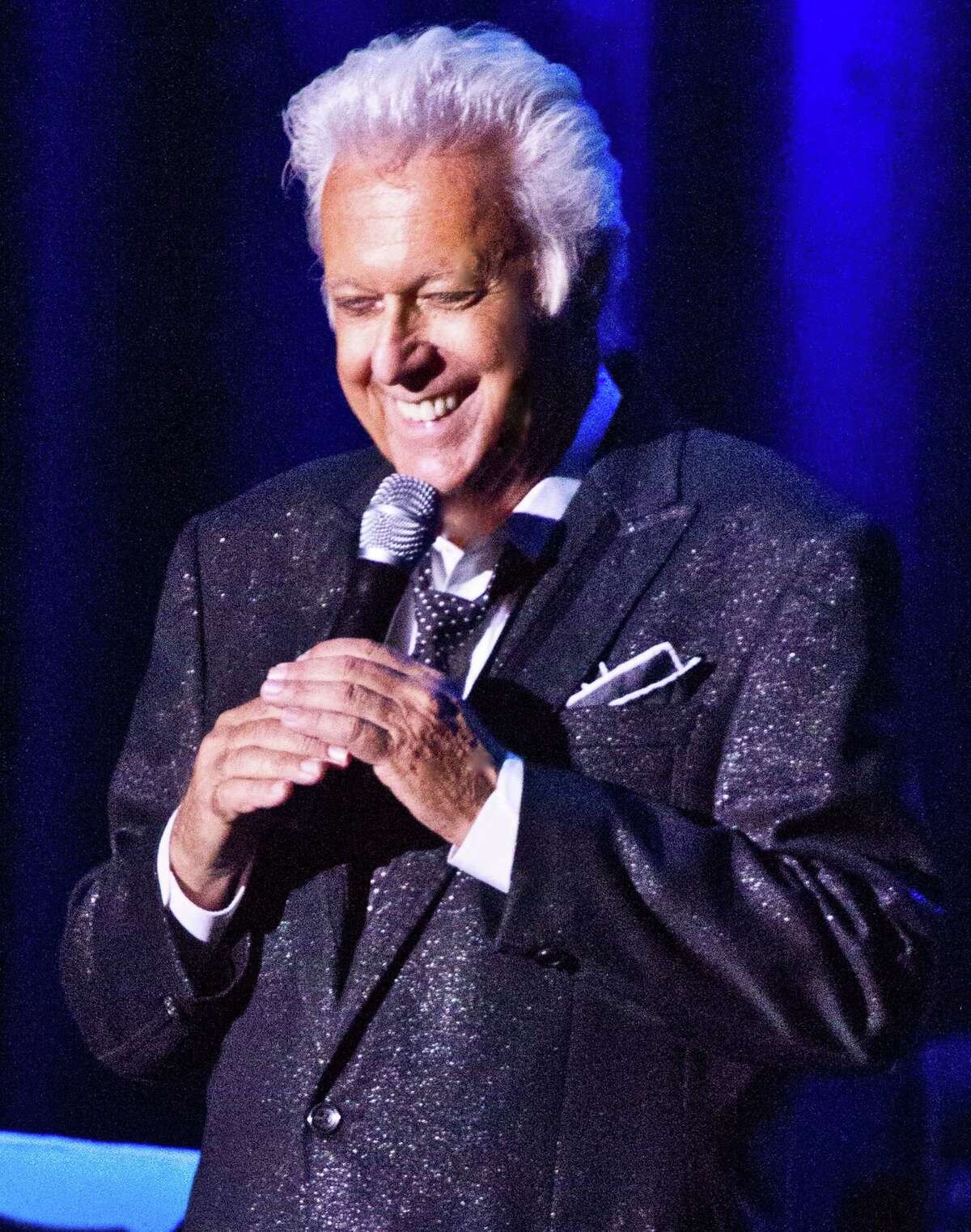 Jack Jones (American singer) - Wikipedia