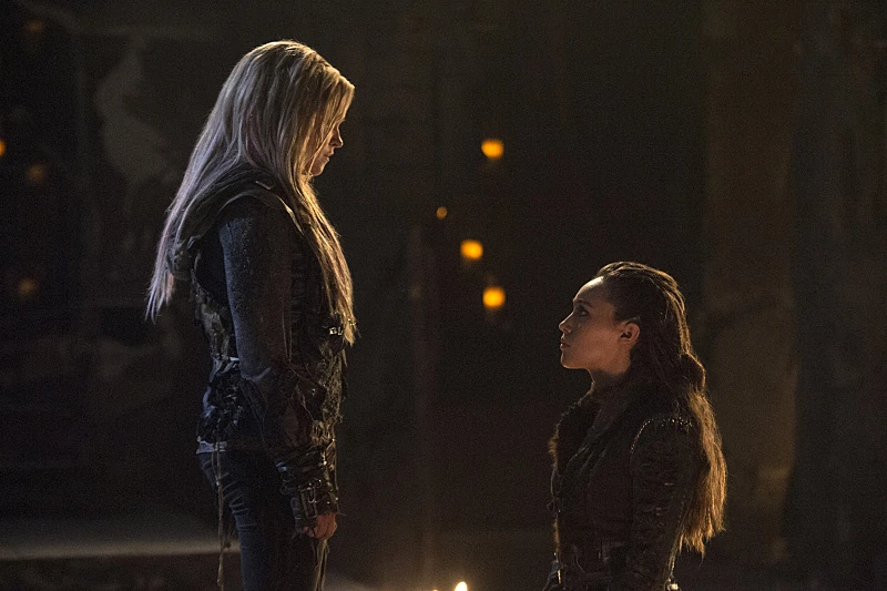 Clarke et lexa sale