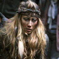 Anya (692 kio) Anya †