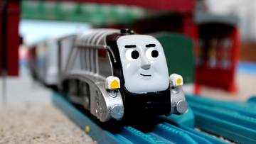 Tomy gordon and spencer online