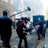 Alienist-BTS-35-Daniel-Brühl-Filming-1896-NYC