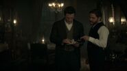 Alienist-Caps-1x05-126-Kreizler and Moore